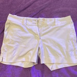 Women’s Nike golf shorts size 8 white